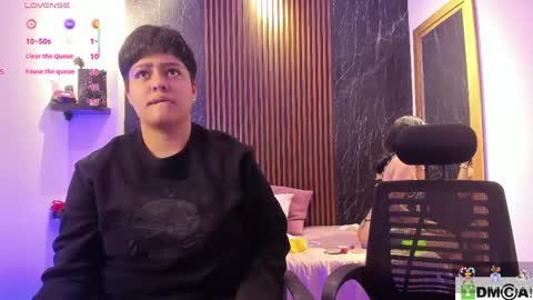 pretty_honey22 online show from 30, 5, 2026