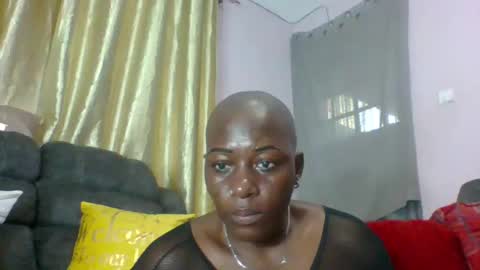 Snapshot of pretty_ivy chatting on 16, 12, 2024 SARAH online show from 16, 12, 2024