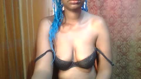 pretty_leilah online show from 18, 1, 2026