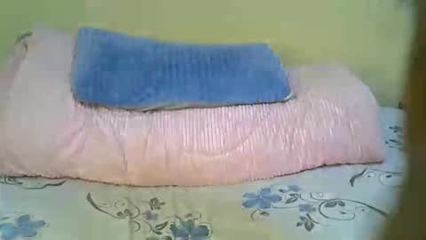 pretty_liny online show from 17, 10, 2025