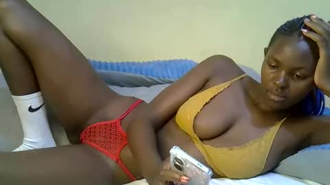 pretty_liny online show from 19, 10, 2025