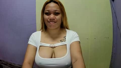 Snapshot of pretty_lyn08 chatting on 11, 2, 2026 pretty_lyn08 online show from 11, 2, 2026