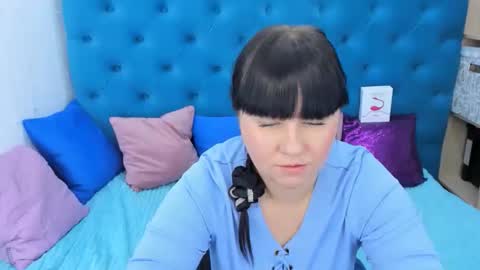 Snapshot of pretty_malika chatting on 8, 10, 2025 pretty_malika online show from 8, 10, 2025