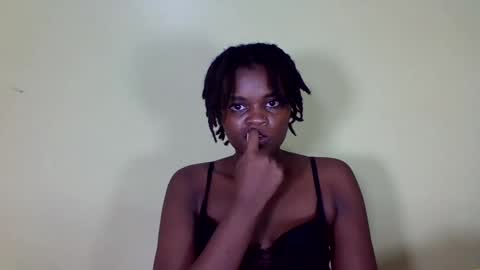 Snapshot of pretty_miya chatting on 26, 12, 2024 pretty_miya online show from 26, 12, 2024