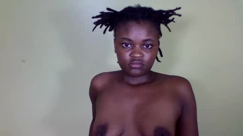 Snapshot of pretty_miya chatting on 29, 12, 2024 pretty_miya online show from 29, 12, 2024