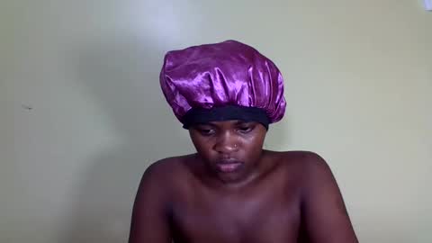 Snapshot of pretty_miya chatting on 29, 12, 2024 pretty_miya online show from 29, 12, 2024