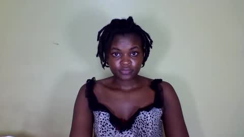 Snapshot of pretty_miya chatting on 1, 1, 2025 pretty_miya online show from 1, 1, 2025