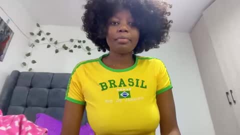 Pretty peaches online show from 21, 12, 2025