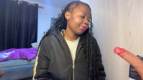 Pretty peaches online show from 19, 3, 2026