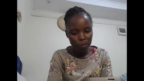 pretty_petite_ebony online show from 17, 1, 2026