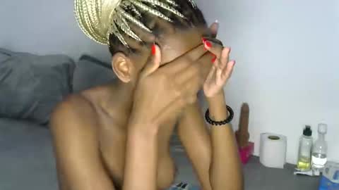 Pretty doll online show from 23, 11, 2025