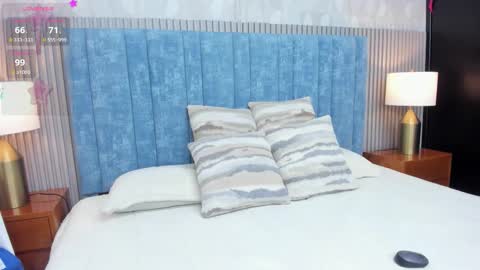 Snapshot of pretty_sunlight_ chatting on 30, 11, 2025 Daisy Flower online show from 30, 11, 2025