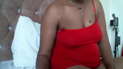 Snapshot of pretty_zii chatting on 22, 10, 2025 zii online show from 22, 10, 2025