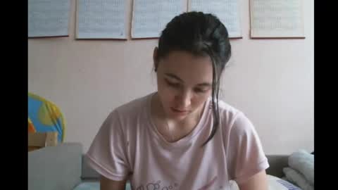 Bella online show from 28, 1, 2025