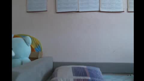 Bella online show from 26, 2, 2025