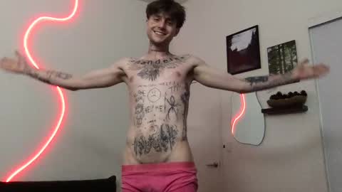 Snapshot of prettyboyszn chatting on 31, 10, 2025 pretty boy online show from 31, 10, 2025