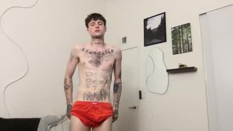 Snapshot of prettyboyszn chatting on 4, 12, 2025 pretty boy online show from 4, 12, 2025