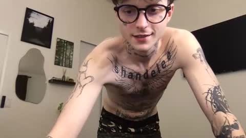 Snapshot of prettyboyszn chatting on 14, 1, 2026 pretty boy online show from 14, 1, 2026