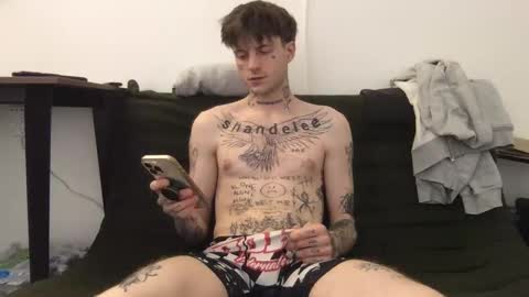 Snapshot of prettyboyszn chatting on 15, 1, 2026 pretty boy online show from 15, 1, 2026