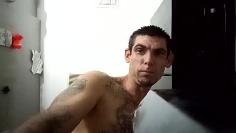 Snapshot of prettyboytatted69 chatting on 16, 12, 2024 Prettyslangin69 FYPM online show from 16, 12, 2024