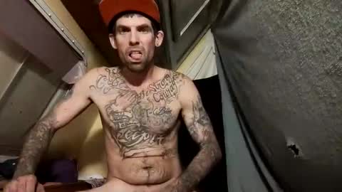 Snapshot of prettyboytatted69 chatting on 25, 2, 2025 Prettyslangin69 FYPM online show from 25, 2, 2025