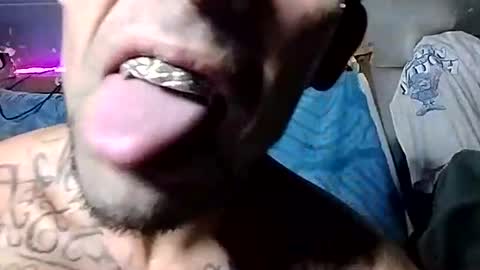 Snapshot of prettyboytatted69 chatting on 17, 10, 2025 Prettyslangin69 FYPM online show from 17, 10, 2025