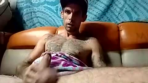 Snapshot of prettyboytatted69 chatting on 18, 10, 2025 Prettyslangin69 FYPM online show from 18, 10, 2025
