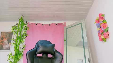 Enzo  Denis online show from 3, 2, 2026