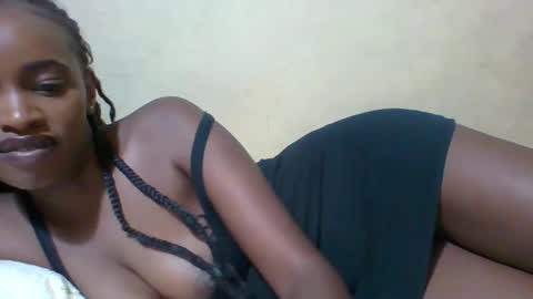 Snapshot of prettycarl_2 chatting on 25, 1, 2025 prettycarl_2 online show from 25, 1, 2025