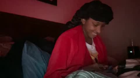 prettyfacefemale online show from 11, 4, 2026