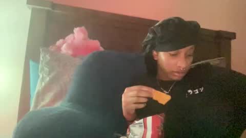 Snapshot of prettyfacefemale chatting on 13, 5, 2026 prettyfacefemale online show from 13, 5, 2026