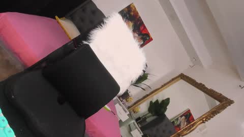 Snapshot of prettyjuliax chatting on 26, 12, 2024 prettyjuliax online show from 26, 12, 2024