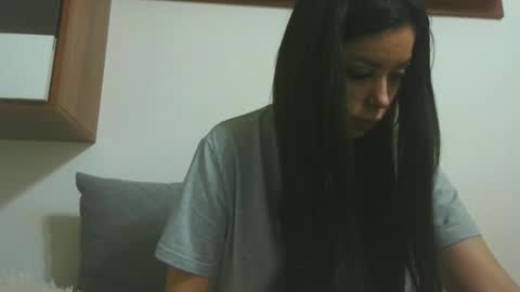 prettyjulliette online show from 3, 4, 2026