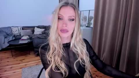 Eva online show from 21, 11, 2025