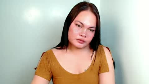 prettylittle_lady online show from 12, 6, 2026