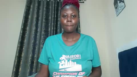 Snapshot of prettyliz1999 chatting on 25, 9, 2025 Lizzy online show from 25, 9, 2025