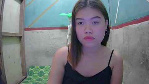 prettymae756493 online show from 15, 3, 2026