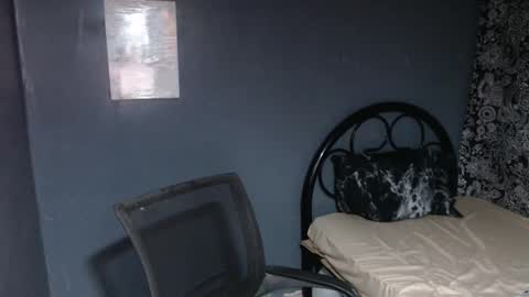 ashley online show from 25, 2, 2026