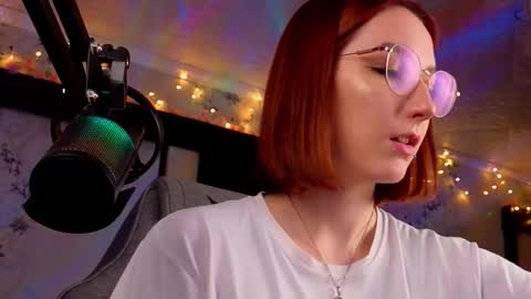 Mila -NONUDE MODEL online show from 17, 12, 2025