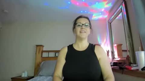 prettystarmn online show from 13, 11, 2025