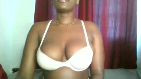 Snapshot of prettyvishy chatting on 20, 12, 2024 prettyvishy online show from 20, 12, 2024