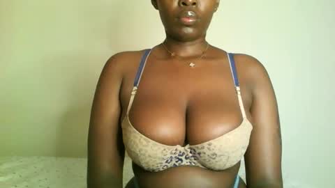 prettyvishy online show from 28, 11, 2025