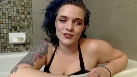 PrimalDelilah online show from 8, 12, 2024