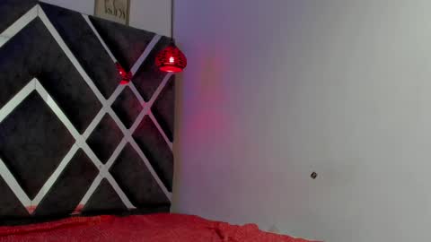 prince_arthur77 online show from 26, 12, 2024