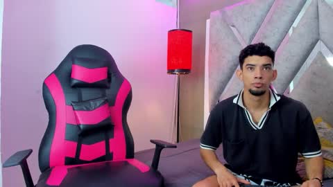 Snapshot of prince_arthur77 chatting on 17, 1, 2026 prince_arthur77 online show from 17, 1, 2026