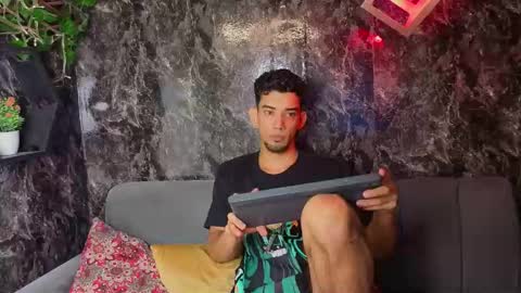 Snapshot of prince_arthur77 chatting on 28, 2, 2026 prince_arthur77 online show from 28, 2, 2026