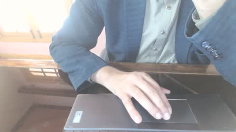 lover online show from 7, 10, 2025