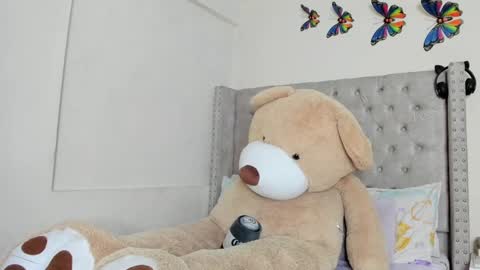 Snapshot of profanared chatting on 9, 1, 2025 Profana Red online show from 9, 1, 2025