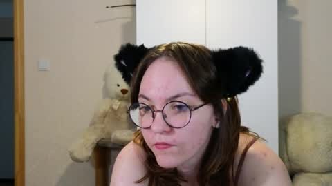 Tirnelis online show from 3, 6, 2026