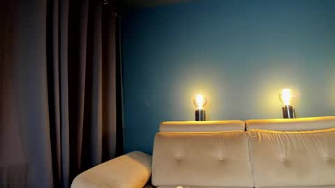 Snapshot of project_raven chatting on 15, 1, 2026 Raven but you can call me sweetie or honey too online show from 15, 1, 2026